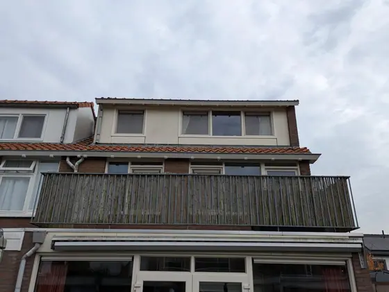 Dakgoten bekleed met panelen Zwolle door Klusbedrijf Wajer, foto 2 van 3